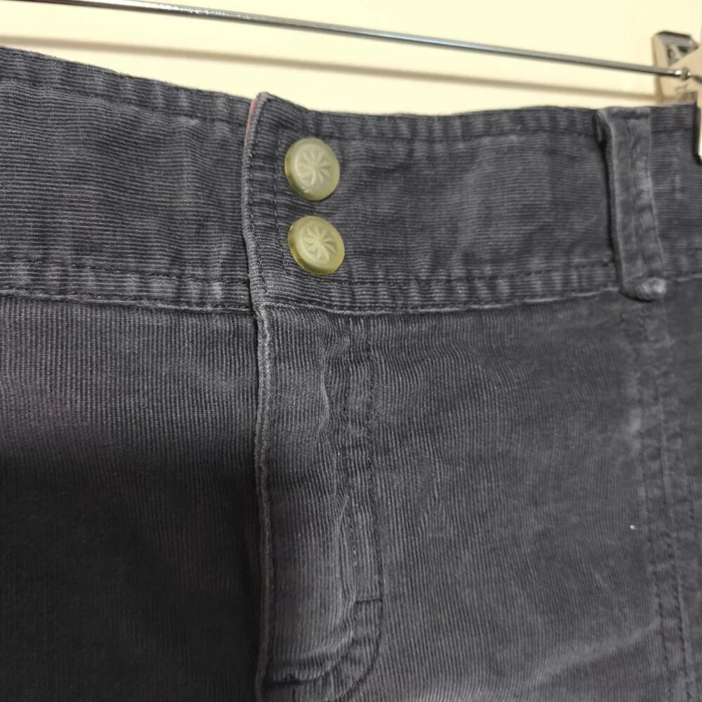 Athleta Whenever Fit Flare Corduroy Skirt sz 2 Gray Outdoors Adventure Lifestyle